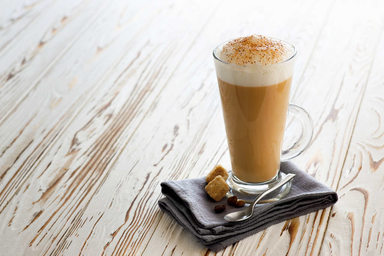 Café com pasta de amendoim: confira 3 receitas deliciosas
