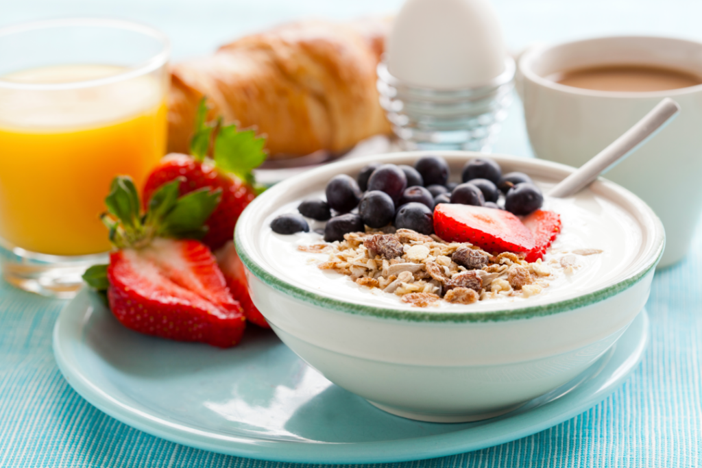 Café da manhã pré-treino: os segredos para melhorar seu rendimento